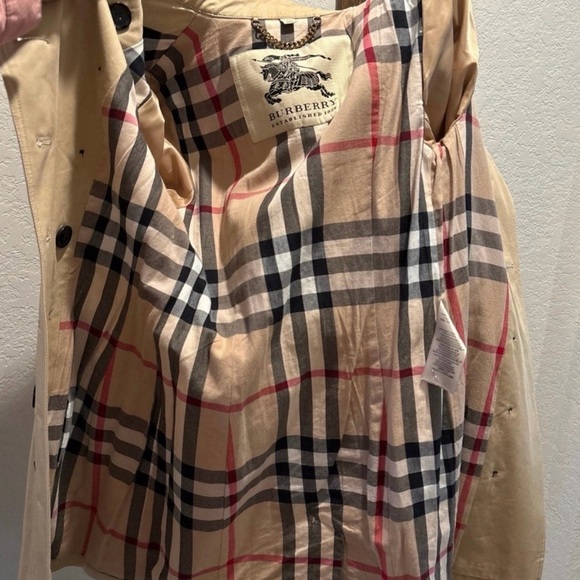 Burberry Size US 2 (XS-S) Trench
Coat Khaki With Belt - Picture 10 of 12